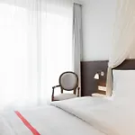 Ruby Rosi Hotel Munich