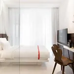 Ruby Rosi Hotel Munich